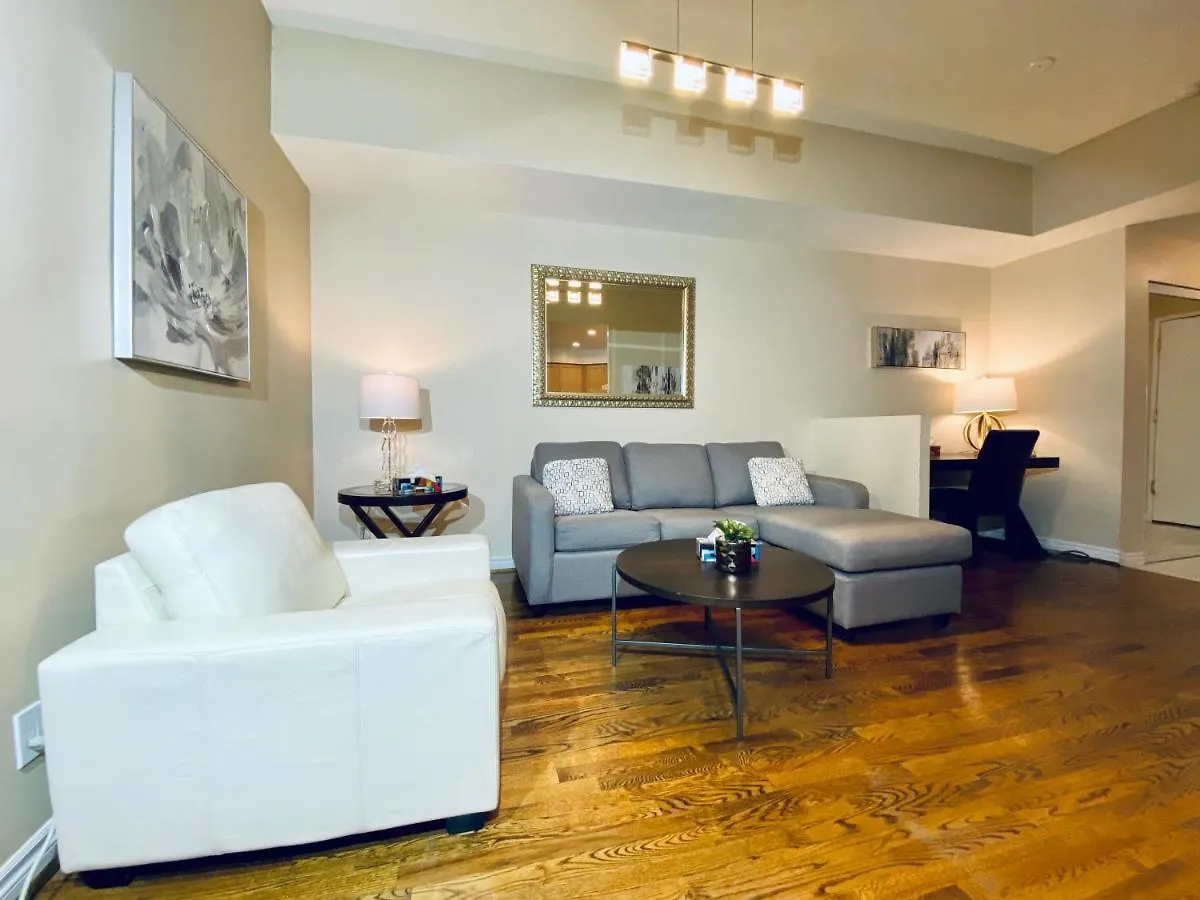 City Stay Condos - Downtown Toronto, Simcoe Street Apartment